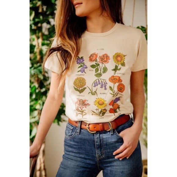 🌼 UO Future State Flower Chart Botanical T-Shirt 🌸 - Picture 1 of 5